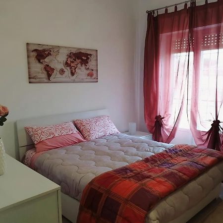 Attico Con Terrazzo Relax Apartman Ladispoli Kültér fotó