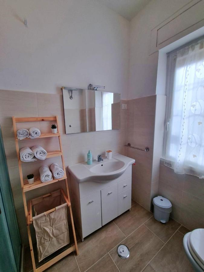 Attico Con Terrazzo Relax Apartman Ladispoli Kültér fotó